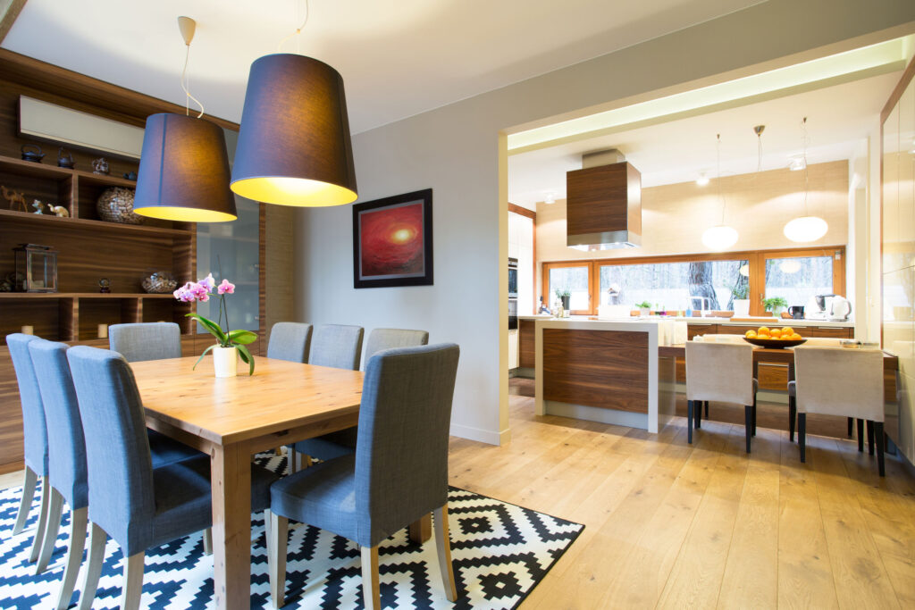 Kitchen and dining room lighting